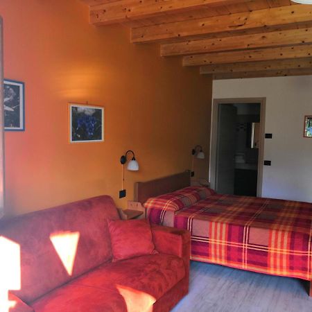 Agriturismo Val Codera Verceia ภายนอก รูปภาพ